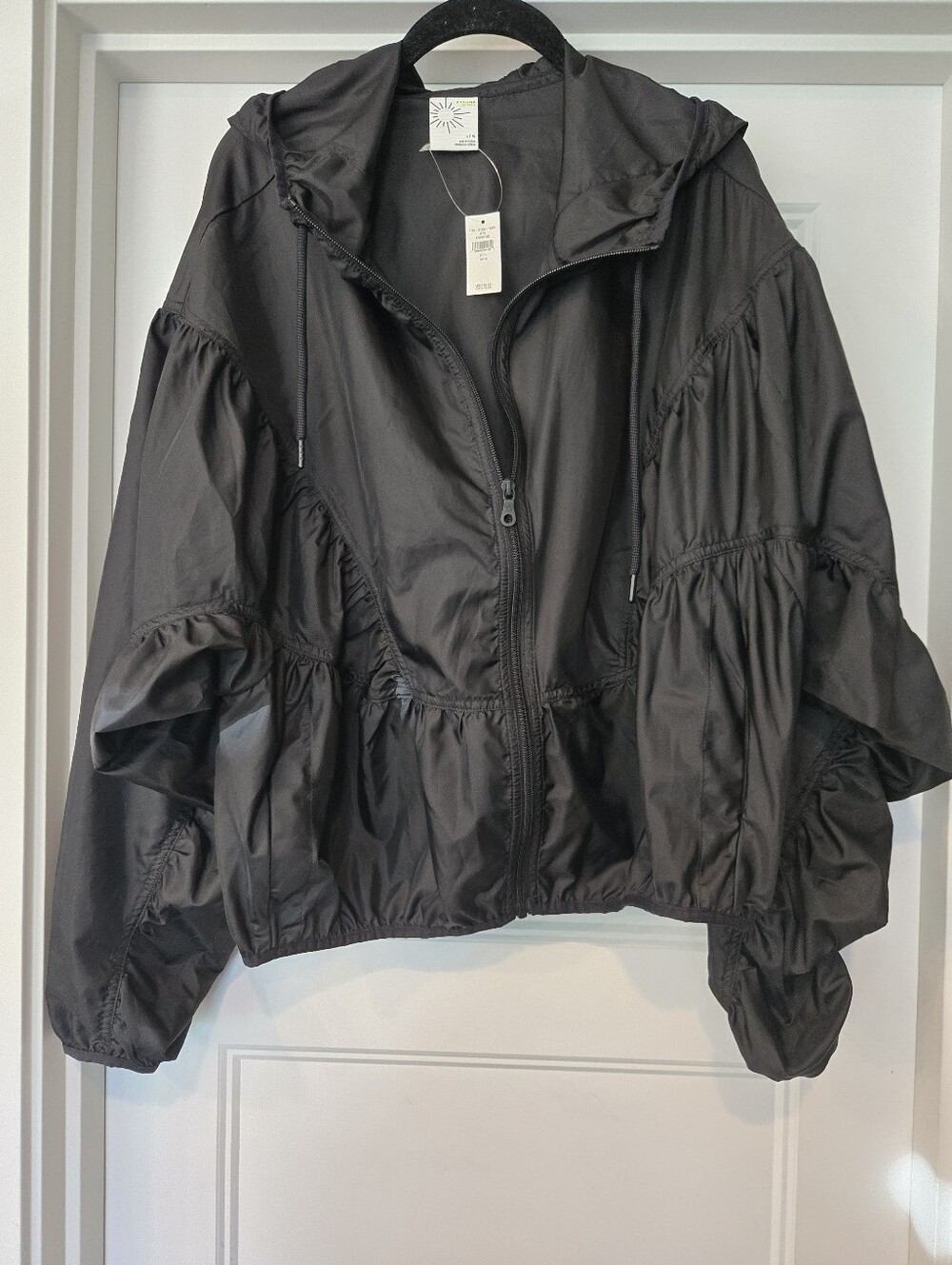 NWT! Offline By Aerie Lightweight Black Women's Zip Front Hooded Jacket. Size L